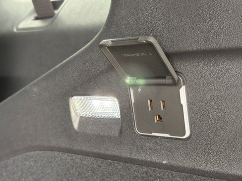 New 2026 Cadillac Escalade IQL Luxury image 11