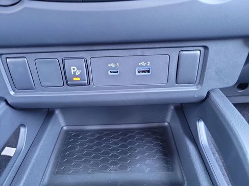 New 2026 Nissan Frontier SV w/ Tow Package image 9