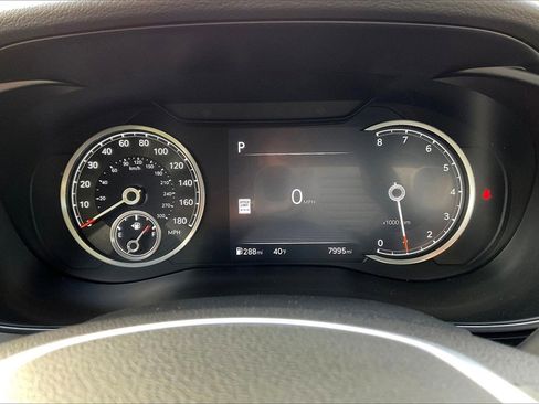 Used 2025 Genesis G70 2.5T w/ Sport Prestige Package image 13