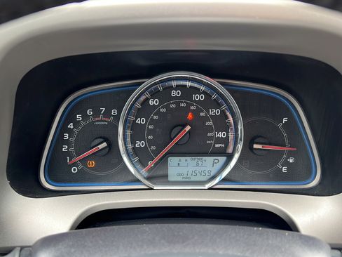 Used 2014 Toyota RAV4 Limited AWD/4WD image 19