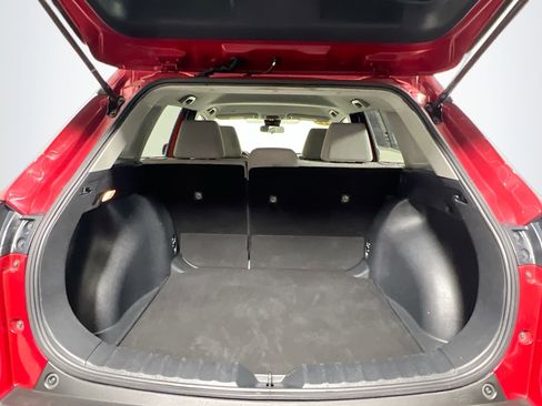 Used 2022 Toyota Corolla Cross LE image 34