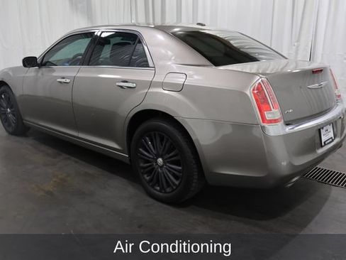 Used 2014 Chrysler 300 C AWD/4WD image 5