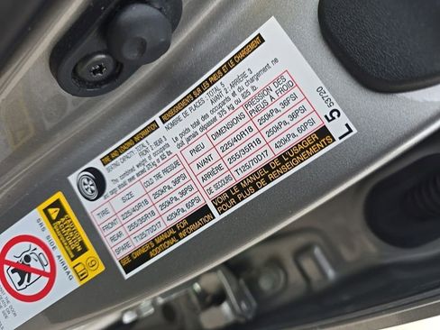 Used 2014 Lexus IS 250 AWD w/ Navigation Package image 9