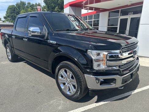 Used 2018 Ford F150 Lariat w/ Equipment Group 502A Luxury AWD/4WD image 2
