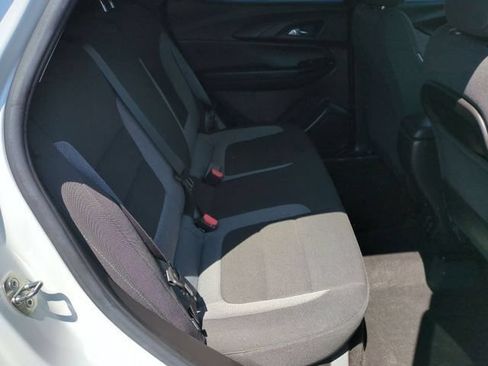 Certified 2022 Chevrolet TrailBlazer LT w/ Convenience Package AWD/4WD image 32