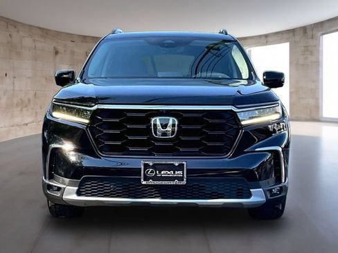 Used 2023 Honda Pilot Elite image 2