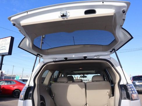Used 2008 Mitsubishi Outlander SE FWD image 24