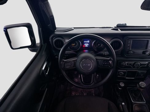 Used 2021 Jeep Gladiator Sport w/ Trailer Tow Package image 17