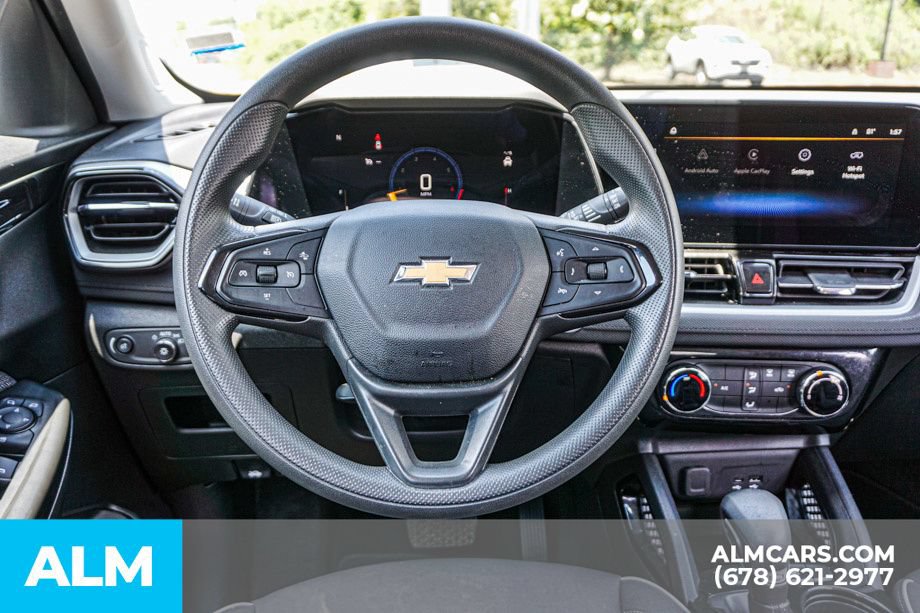 Used 2024 Chevrolet TrailBlazer LT FWD image 27