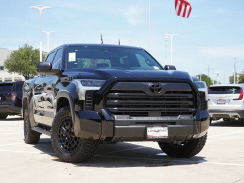 Used 2026 Toyota Tundra SR5 RWD image 2