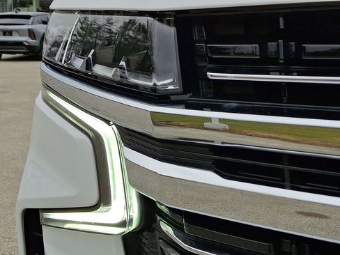 Used 2023 Chevrolet Tahoe LT image 28