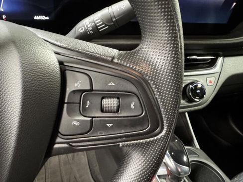 Used 2024 Buick Envista Preferred image 16