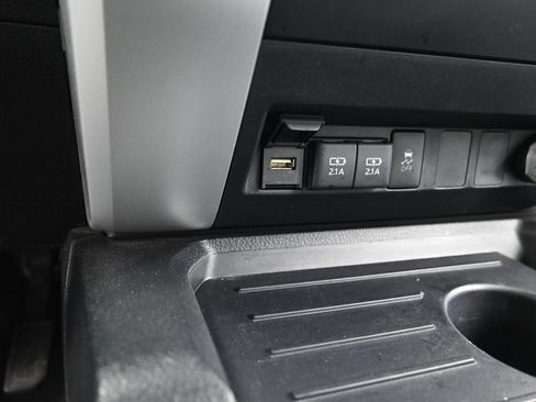 Used 2021 Toyota Tundra Limited RWD image 12