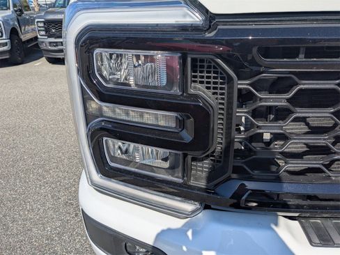 New 2025 Ford F250 Lariat w/ Lariat Ultimate Package image 11