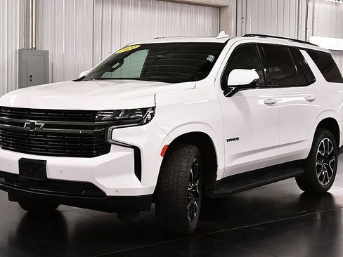 Used 2022 Chevrolet Tahoe RST w/ Luxury Package image 3