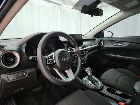 Used 2020 Kia Forte LXS FWD image 10