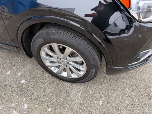 Used 2019 Buick Envision Essence image 9