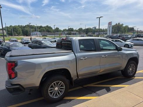 Used 2024 Chevrolet Colorado LT w/ LT Convenience Package II RWD image 4