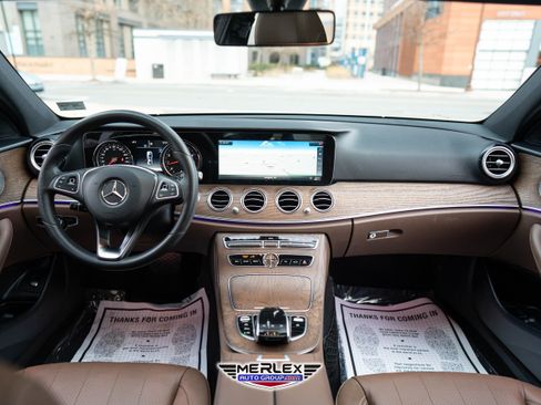Used 2018 Mercedes-Benz E 300 w/ Premium 1 Package image 14