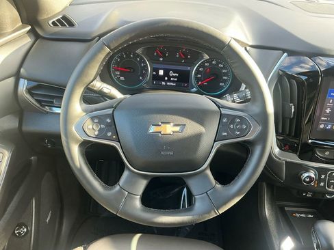 Used 2023 Chevrolet Traverse LT w/ LT Premium Package image 13