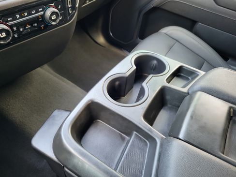 Used 2024 Chevrolet Silverado 2500 LTZ AWD/4WD image 29