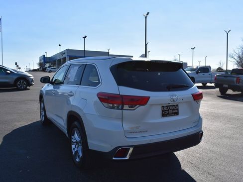 Used 2018 Toyota Highlander Limited image 5