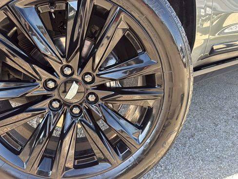 Used 2024 Cadillac Escalade Sport Platinum AWD/4WD image 30