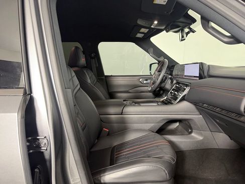 Used 2026 Nissan Armada PRO-4X w/ Captain's Chari Seat Package AWD/4WD image 24