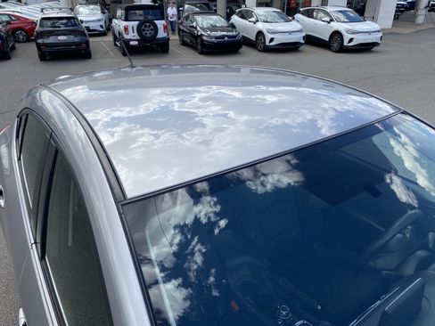 Used 2015 MAZDA MAZDA3 i Touring FWD image 19