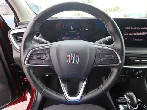 Used 2024 Buick Encore GX Preferred image 17