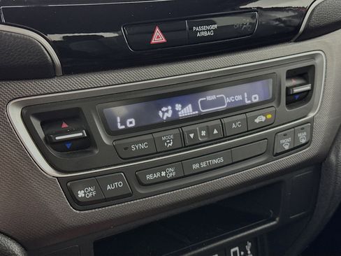 Certified 2021 Honda Ridgeline Sport image 15