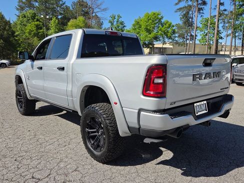 New 2026 RAM 1500 Big Horn AWD/4WD image 11