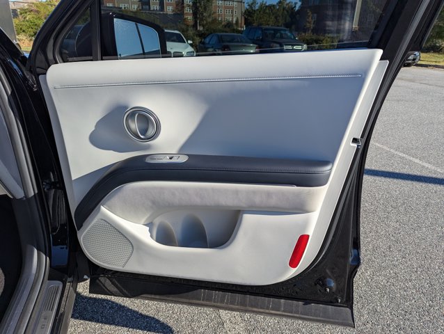 Certified 2026 Hyundai Palisade Calligraphy FWD image 24