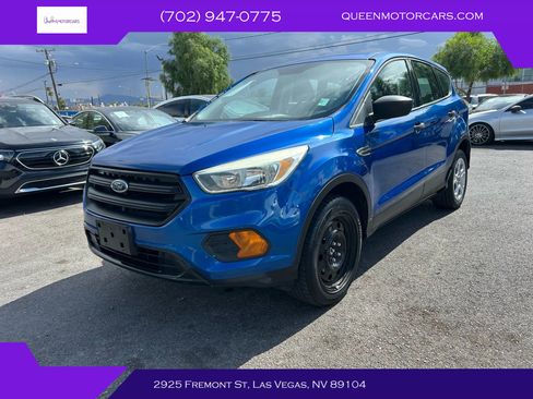 Used 2017 Ford Escape S image 1