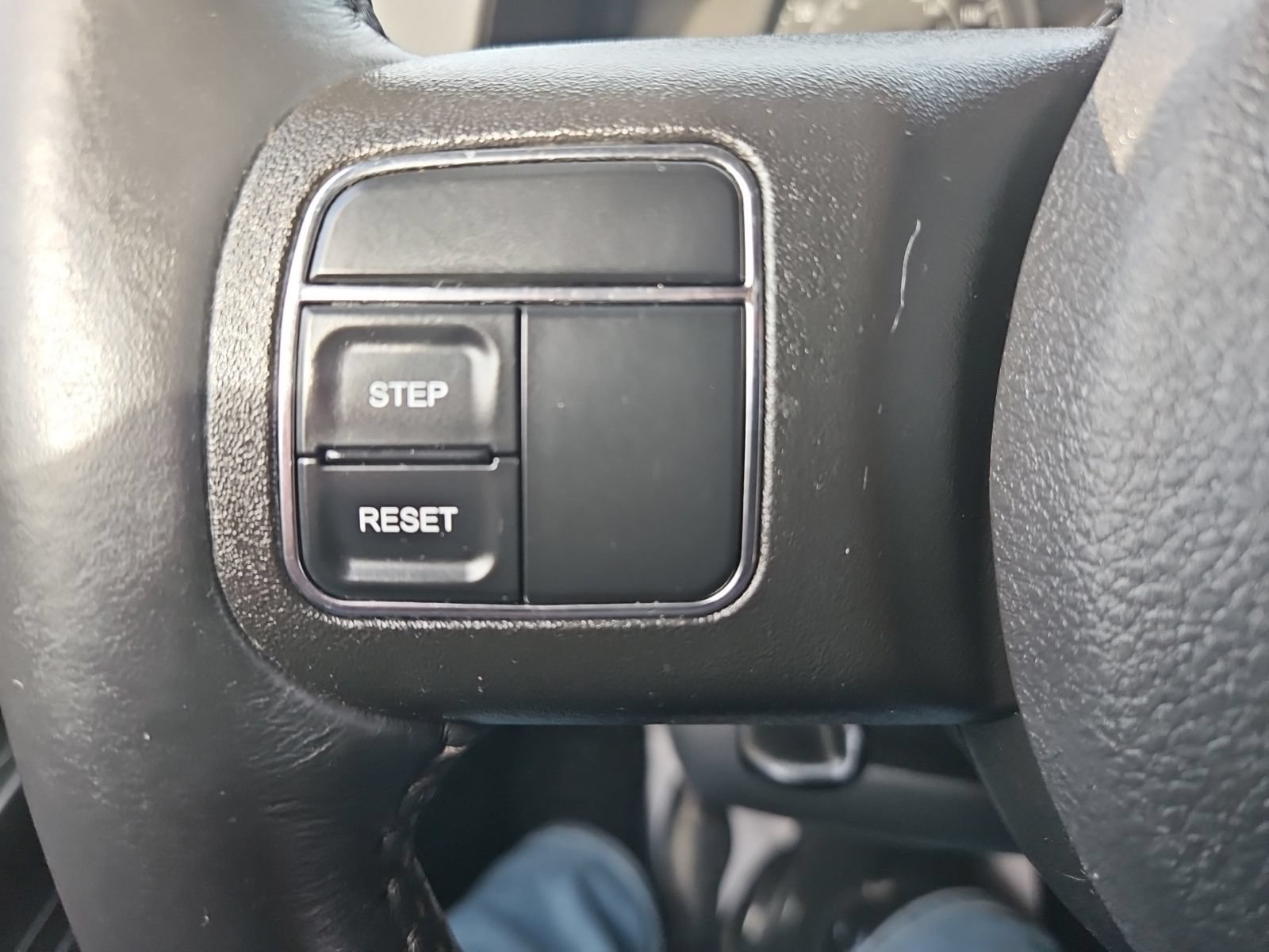 Used 2016 Jeep Patriot Latitude AWD/4WD image 28