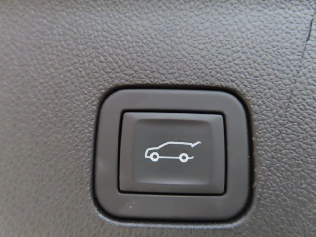 Used 2026 Chevrolet Suburban High Country AWD/4WD image 47
