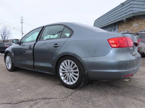 Used 2014 Volkswagen Jetta Sedan image 3