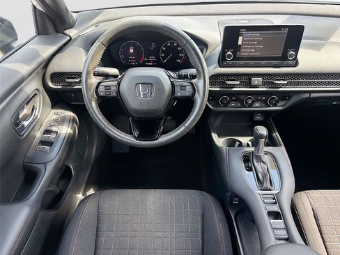 Certified 2023 Honda HR-V Sport image 25