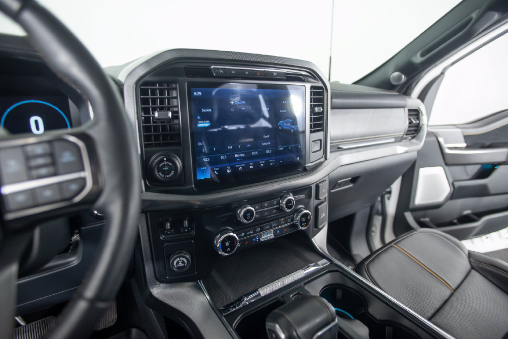 Used 2021 Ford F150 Platinum RWD image 7