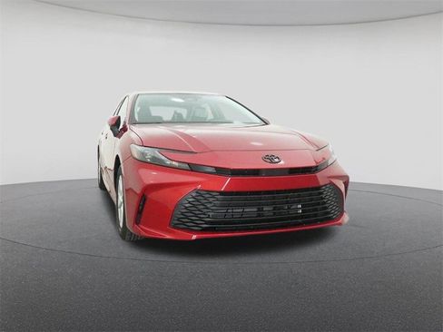 New 2026 Toyota Camry LE image 30