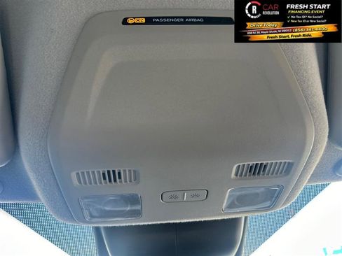 Used 2021 Ford Transit 250 Medium Roof RWD image 16