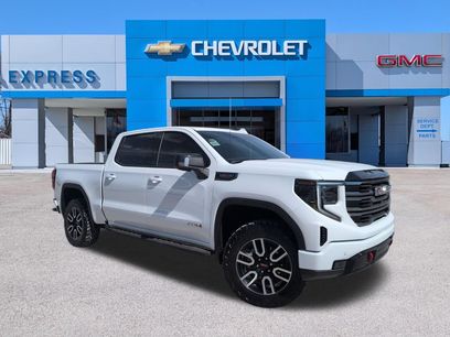 Certified 2025 GMC Sierra 1500 AT4 w/ AT4 Premium Package