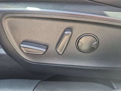 Used 2024 Ford Escape ST-Line w/ Tech Pack #1 AWD/4WD image 16