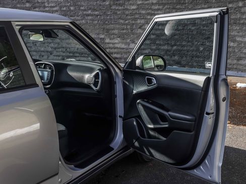 Used 2021 Kia Soul S image 15