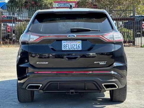 Certified 2018 Ford Edge Sport w/ Equipment Group 401A image 5