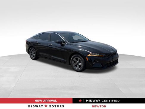 Used 2021 Kia K5 LXS FWD image 1