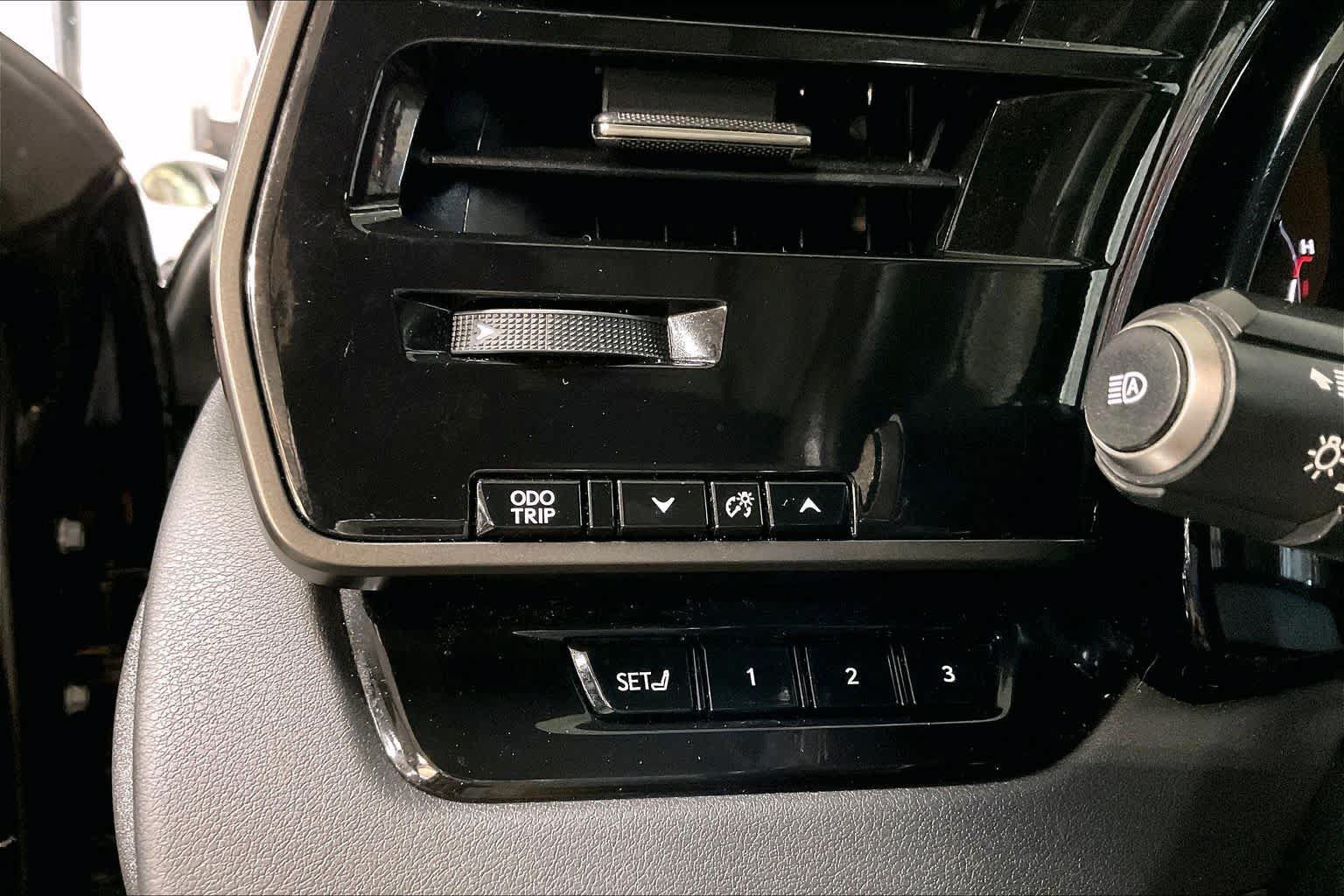 Used 2023 Lexus RX 350 Premium Plus w/ Accessory Package (Z1) AWD/4WD image 33