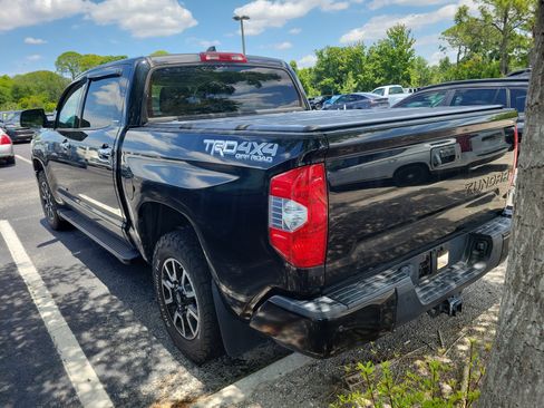 Used 2020 Toyota Tundra Limited w/ Limited Premium Package AWD/4WD image 4