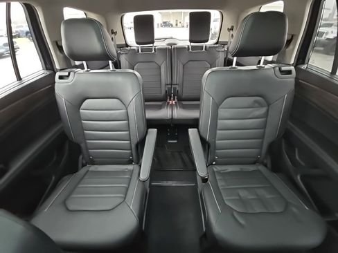 Used 2024 Volkswagen Atlas SEL image 27