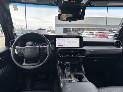 Used 2025 Toyota Land Cruiser image 15